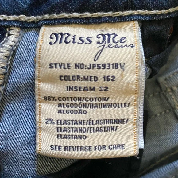 Miss Me Woman’s Boot cut Jeans 26 women Pants - Picture 6 of 7